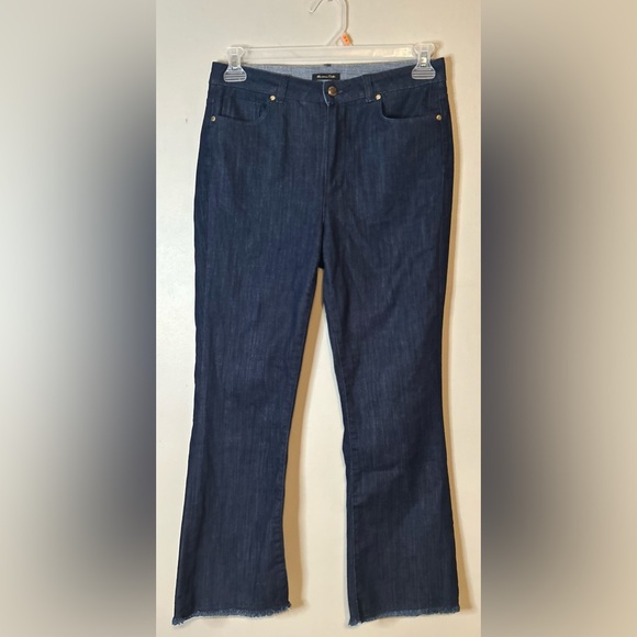 Massimo Dutti Denim - Massimo Dutti cropped flare jeans